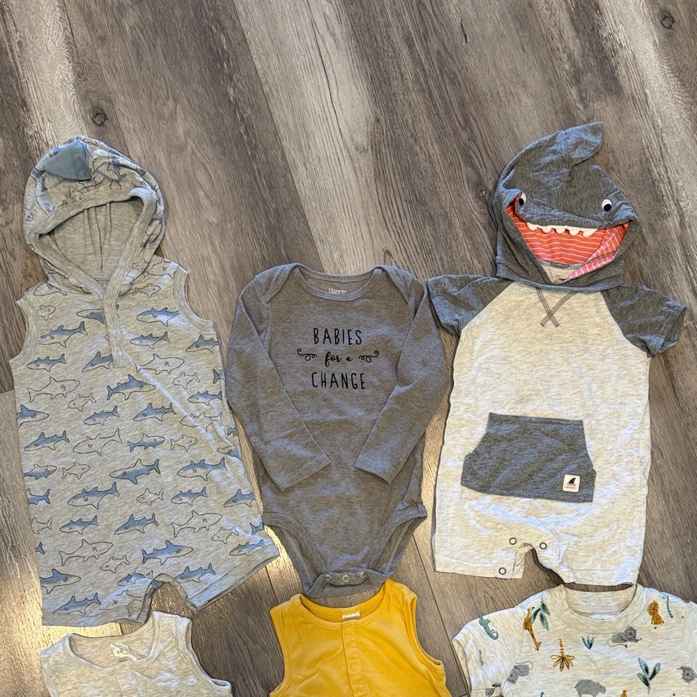 Assorted Baby Boy Rompers - Picture 3 of 4